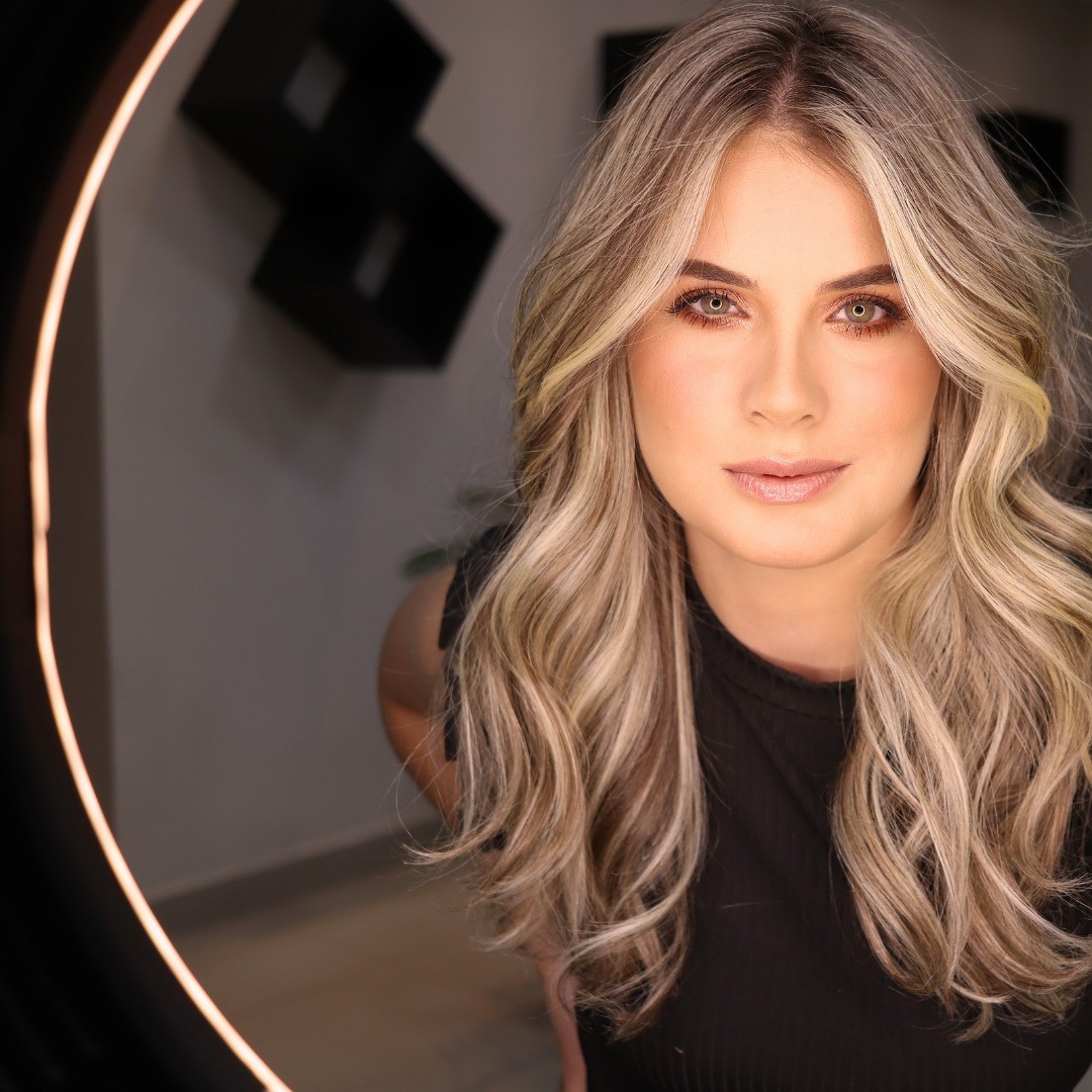 Mechas em Palmares, Belo Horizonte - Transforme Seu Visual Mechas em Palmares, Belo Horizonte - Transforme Seu Visual