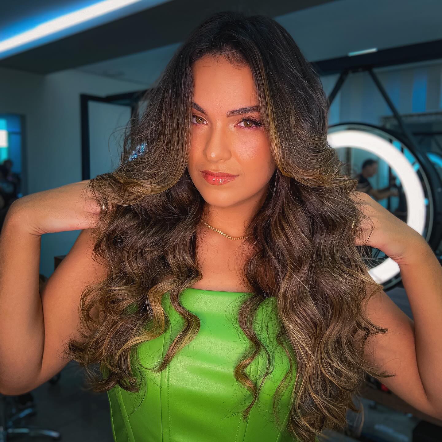 Morena Iluminada em Palmares, BH - Spazio Tamires Lima Morena Iluminada em Palmares, BH - Spazio Tamires Lima
